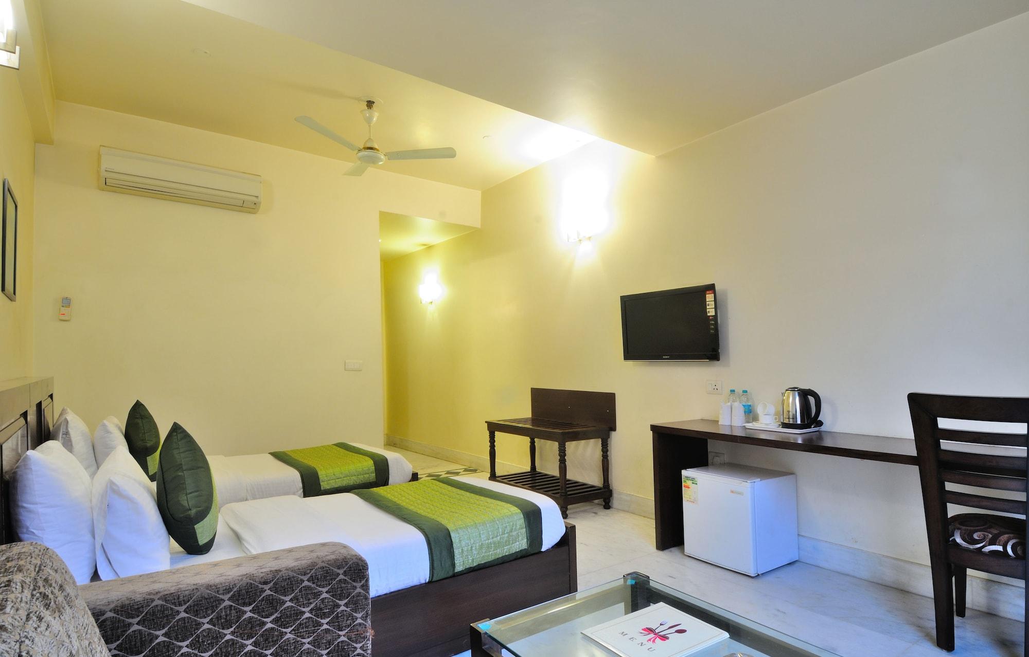 Hotel Shanti Villa Nuova Delhi Esterno foto