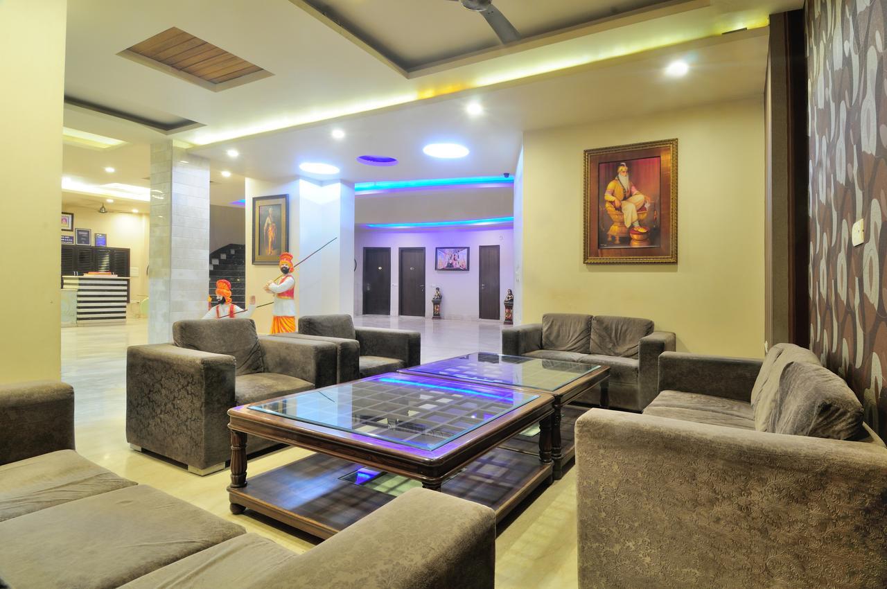 Hotel Shanti Villa Nuova Delhi Esterno foto