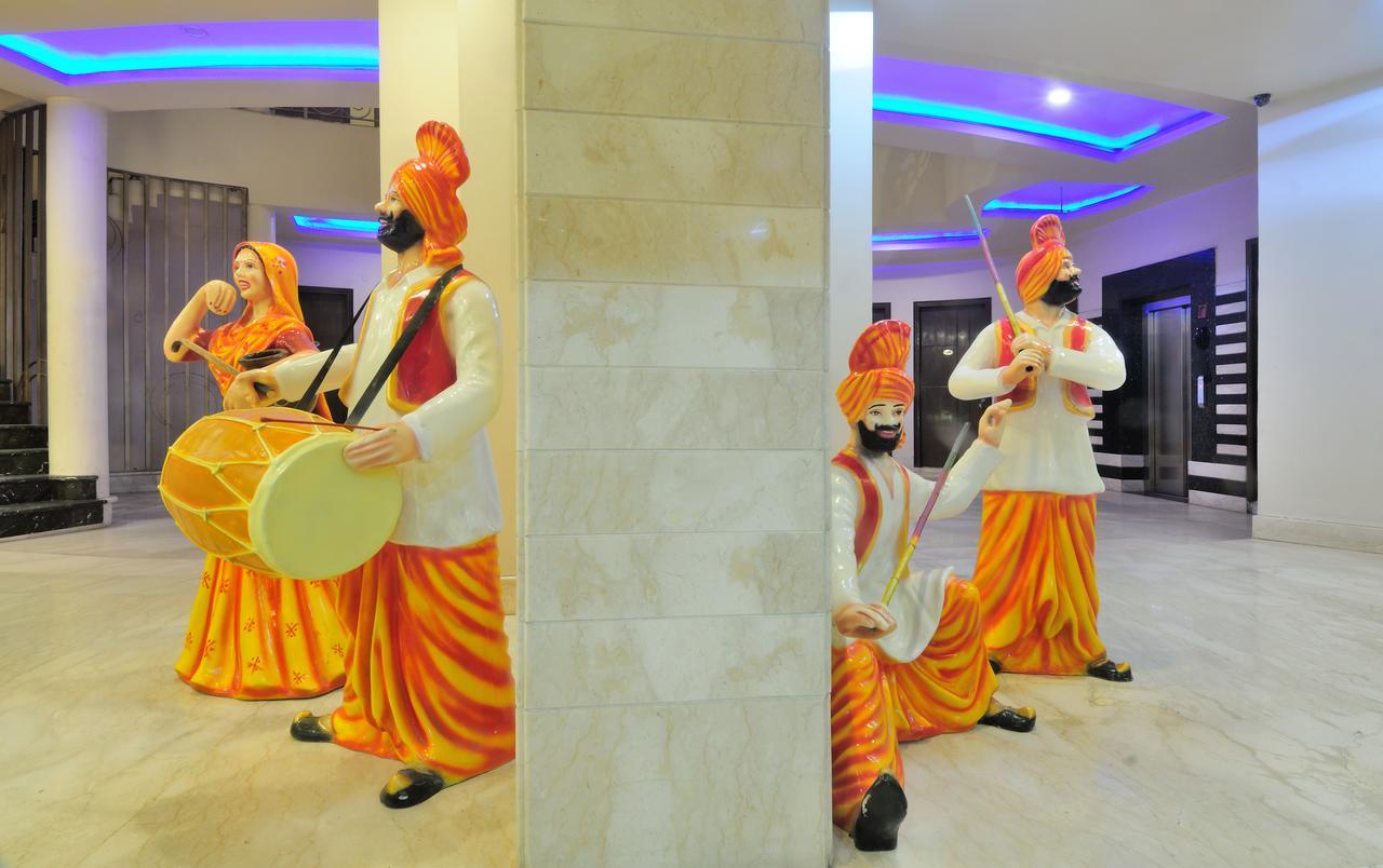Hotel Shanti Villa Nuova Delhi Esterno foto