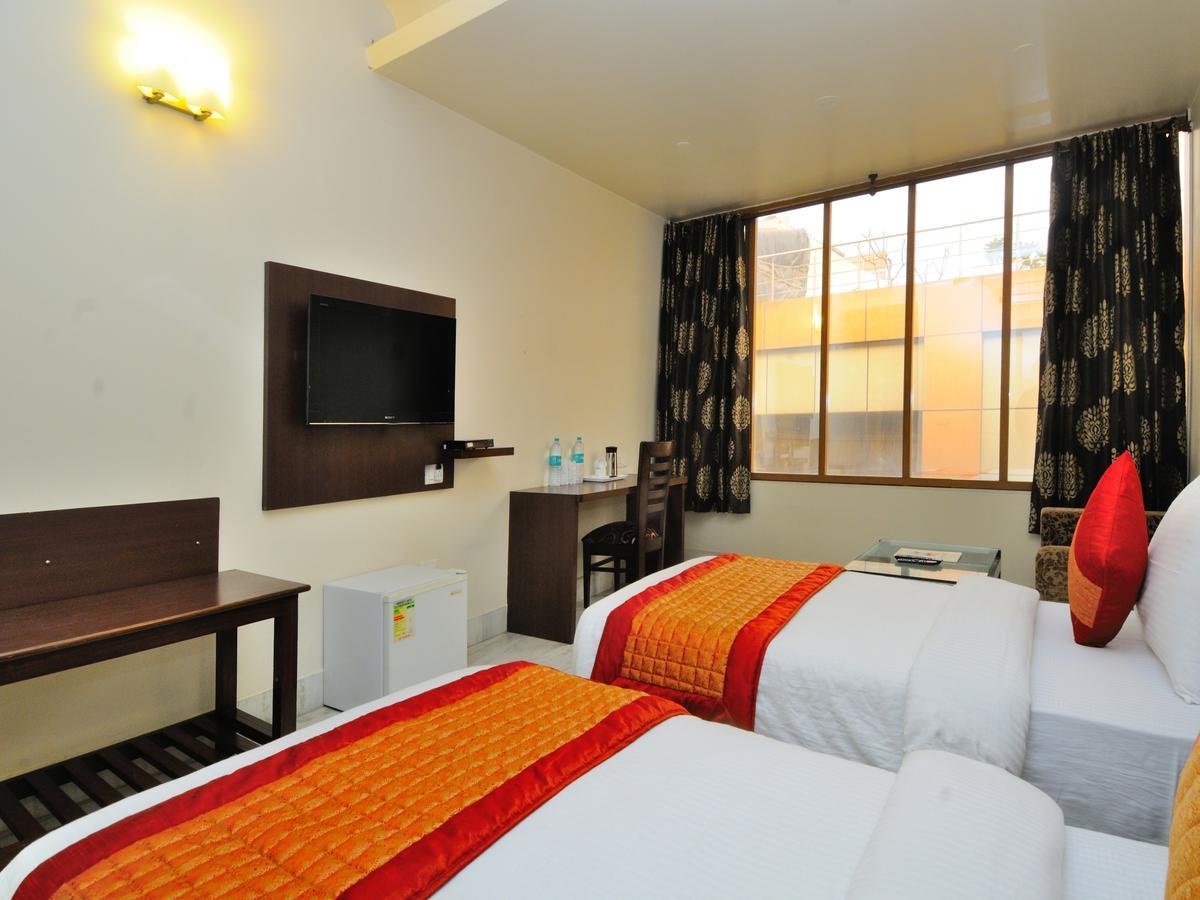 Hotel Shanti Villa Nuova Delhi Esterno foto
